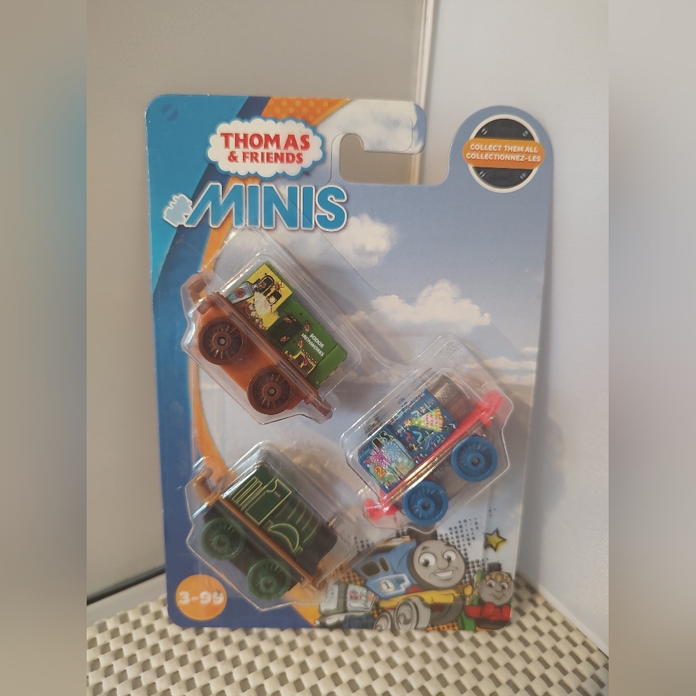Thomas and Friends Minis: Emily, Cockroach Bert, New Year's Edward NWT Trains